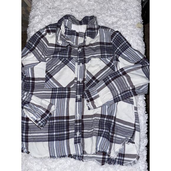 Bella Dahl girl sz. 14 plaid collar button down. Cute, soft - Picture 4 of 9